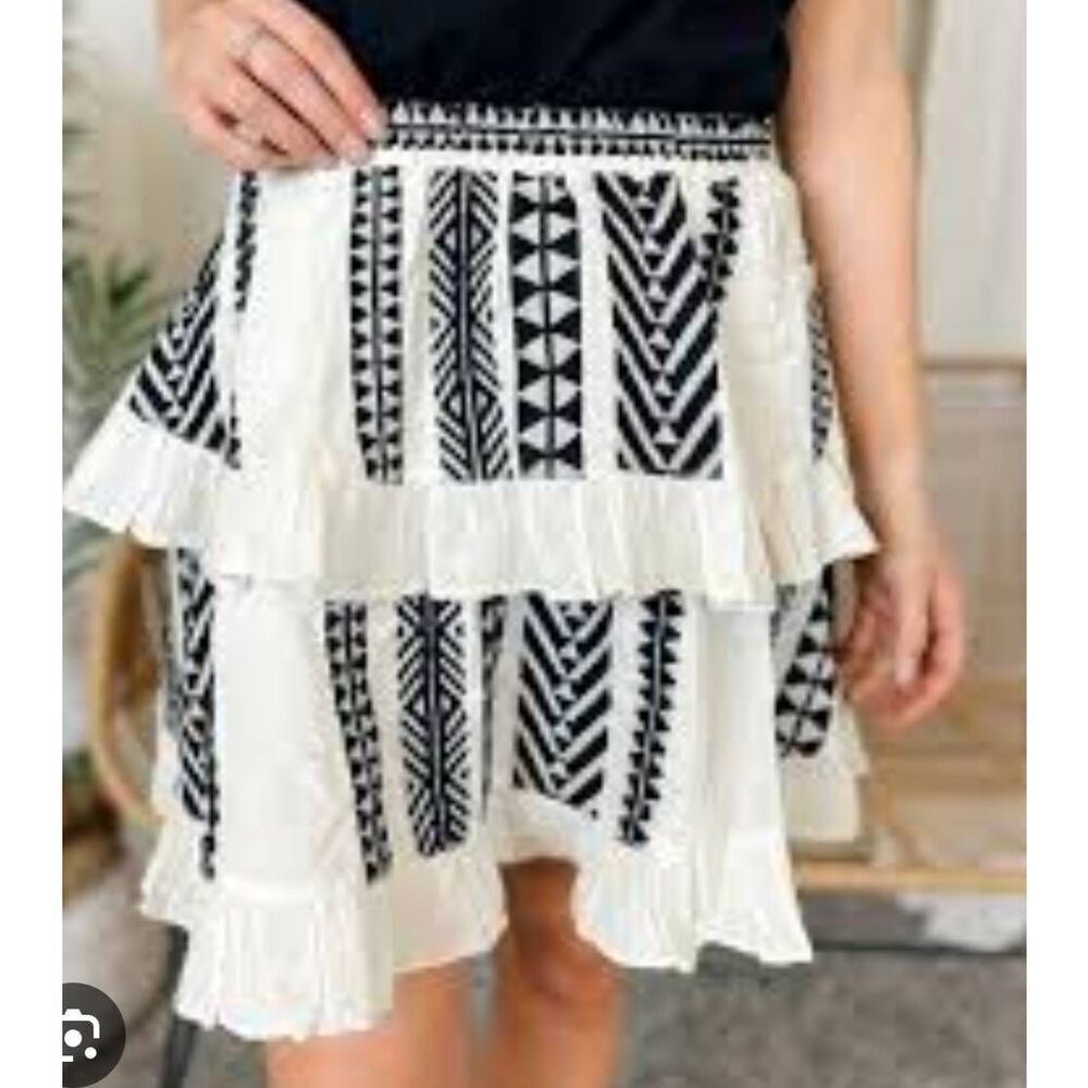 Devotion Twins black&white Tiered Mini skirt one size